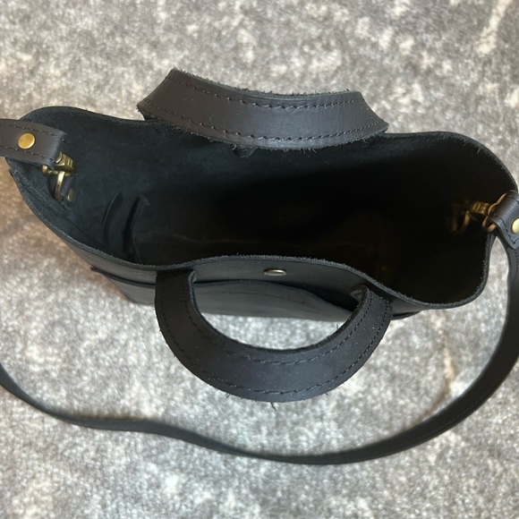 Portland Leather Crossbody Tote - Picture 2 of 3